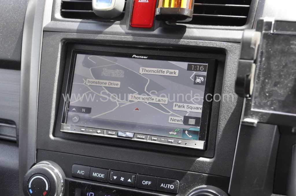 Honda CRv 2008 navigation upgrade 005