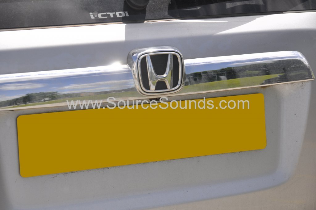 Honda CRv 2008 reverse camera upgrade 009