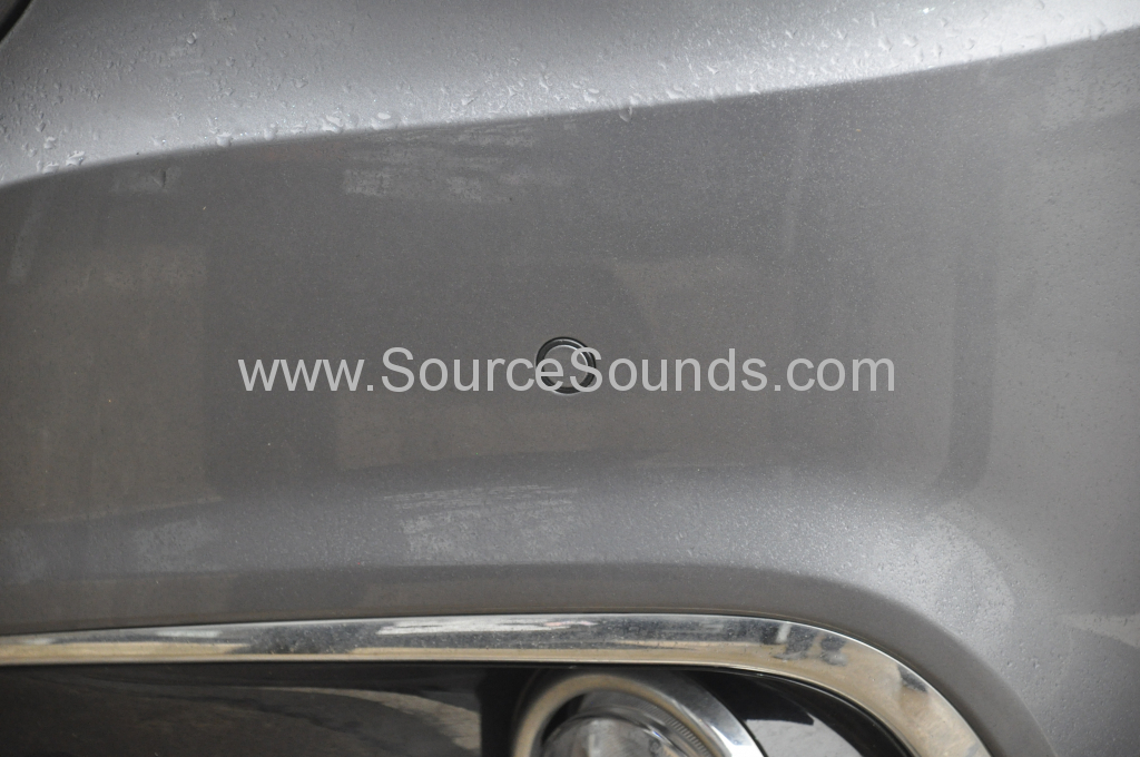 Hyundai ix35 2015 front parking sensors 003