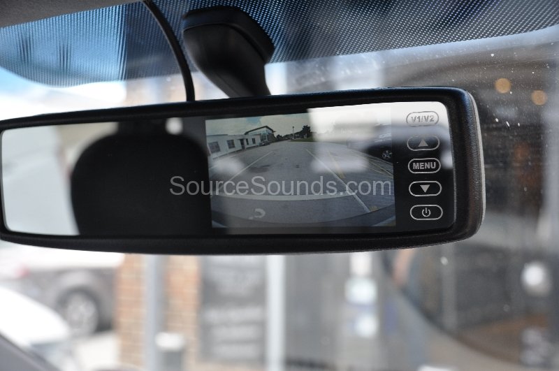 hyundai-matrix-2004-reverse-camera-upgrade-005 hyundai-matrix-2004-reverse-camera-upgrade-005