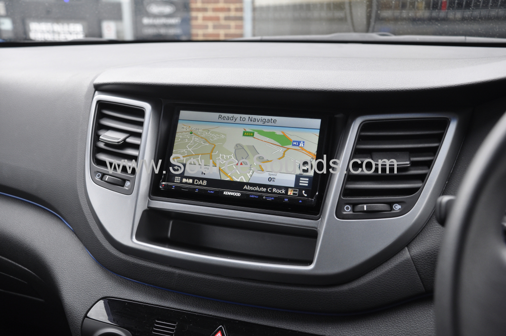Hyundai Tucson 2015 navigation upgrade 005