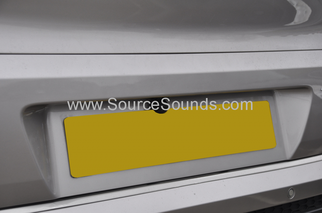 Hyundai Tucson 2015 reverse camera 010