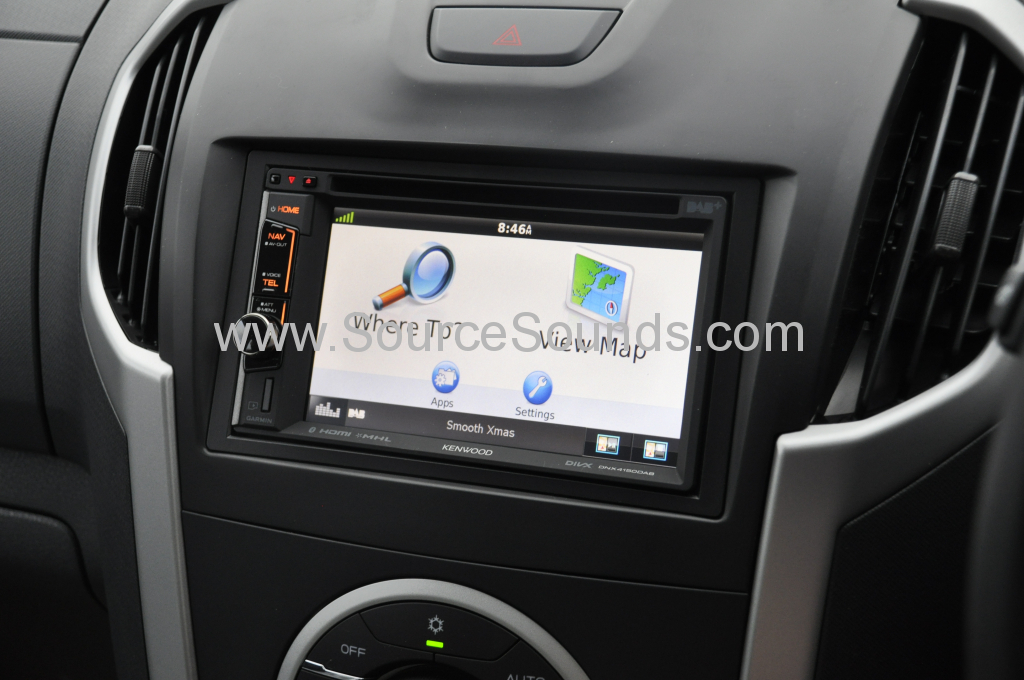 Isuzu DMax 2014 DAB upgrade 006