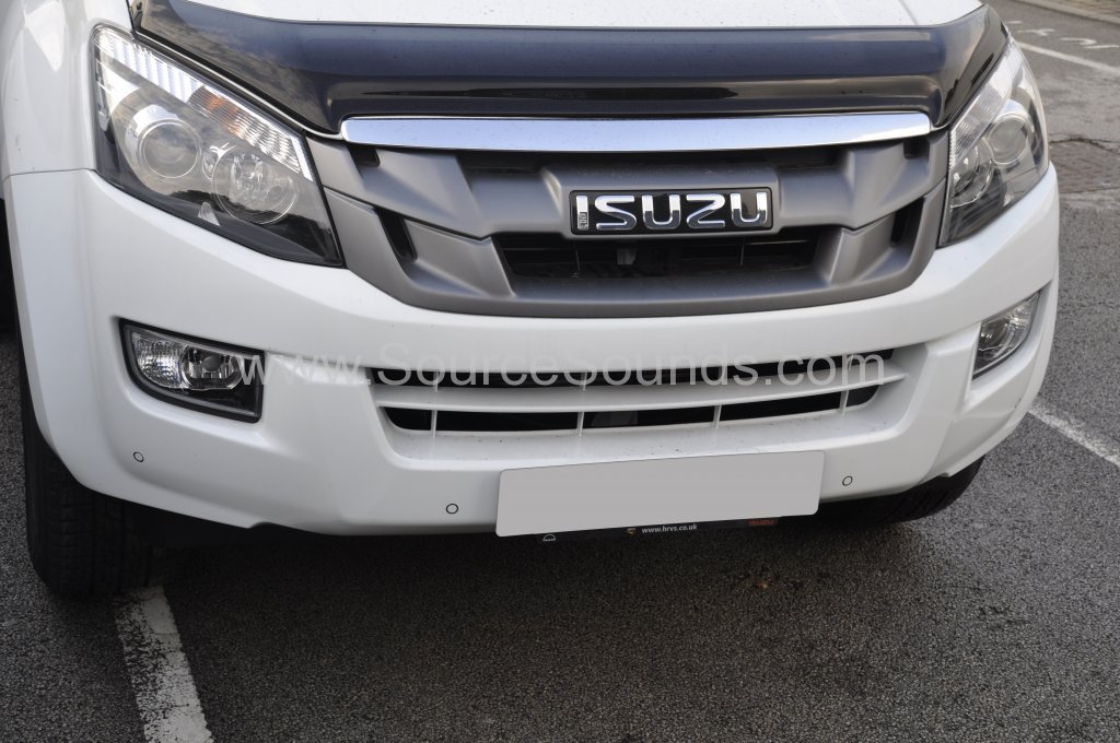 Isuzu D-Max 2014 parking sensor upgrade 003