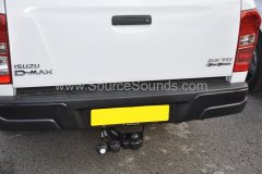 Isuzu D-Max 2014 parking sensor upgrade 006