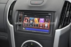 Isuzu DMax 2014 reverse camera upgrade 010