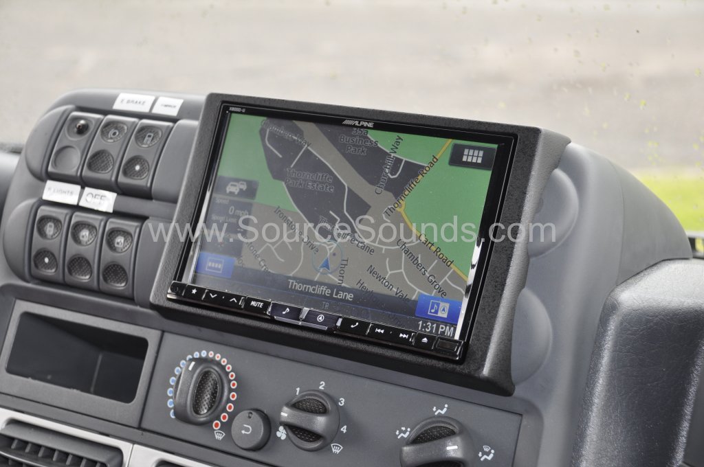 Iveco Horse Box 2005 navigation upgrade 007