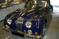 jaguar-stereo-upgrade-001