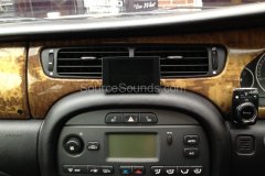 Jaguar X Type 2005 bluetooth upgrade 004