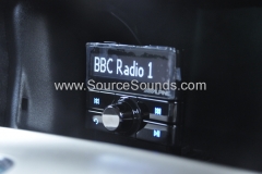 Jeep Grand Cherokee Overland 2012 DAB upgrade 006