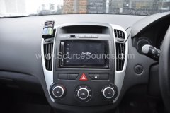 Kia Ceed 2011 parrot asteroid smart upgrade 012