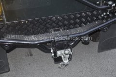 Landrover Defender audio upgrade 004