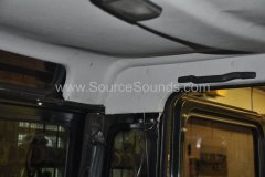 Landrover Defender audio upgrade 008