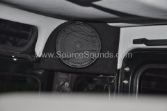 Landrover Defender audio upgrade 011
