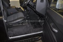 landrover-defender-2008-audio-upgrade-001