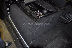 landrover-defender-2008-audio-upgrade-006