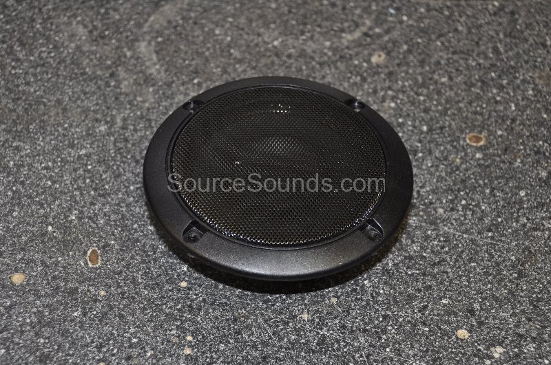 landrover-defender-2008-audio-upgrade-003 landrover-defender-2008-audio-upgrade-003