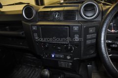 Landrover Defender 2010 navigation upgrade 003