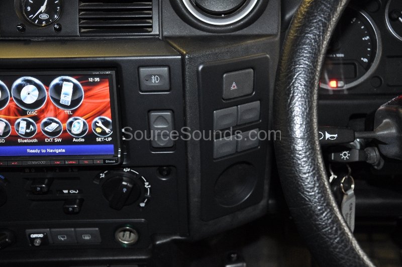 landrover-defender-2010-navigation-upgrade-008