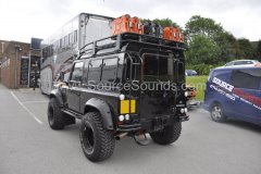 Landrover Defender 2010 reverse camera 002