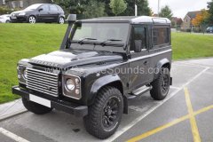 Landrover Defender 2010 screen upgrade 001