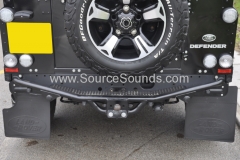 Landrover Defender 2016 parking sensors 005