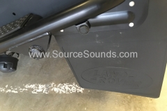 Landrover Defender 2016 parking sensors 009