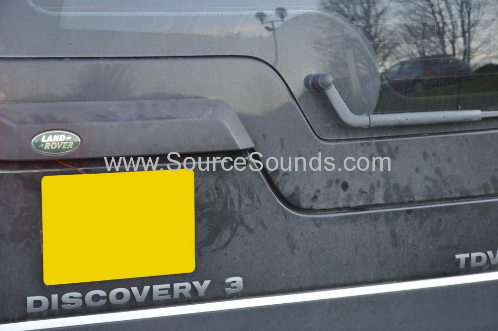 Landrover Discovery 3 2007 reverse camera upgrade 003