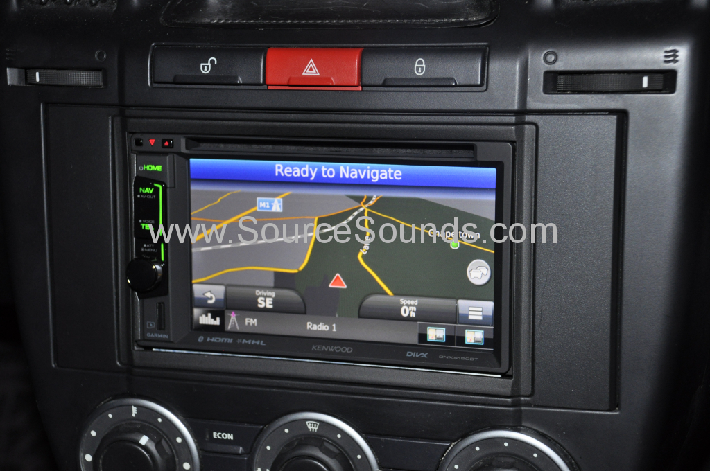 Landrover Freelander 2007 navigation upgrade 006