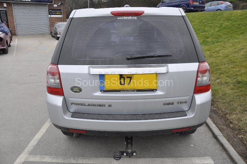 landrover-freelander-2-2007-navigation-upgrade-002