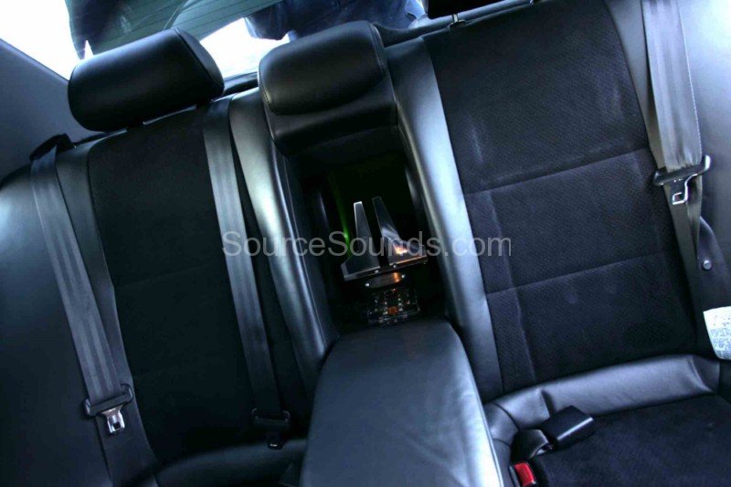 Lexus_IS200_Grantresized_Car_Audio_Sheffield_Source_Sounds1