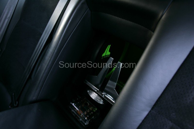 Lexus_IS200_Grantresized_Car_Audio_Sheffield_Source_Sounds12