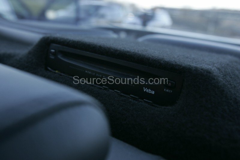 Lexus_IS200_Grantresized_Car_Audio_Sheffield_Source_Sounds13