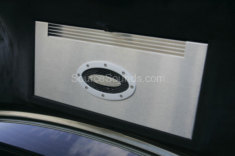 Lexus_IS200_Grantresized_Car_Audio_Sheffield_Source_Sounds16