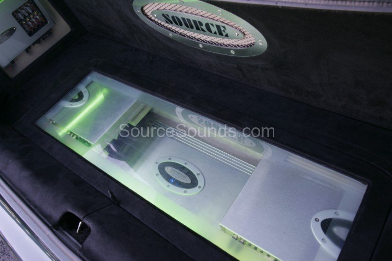 Lexus_IS200_Grantresized_Car_Audio_Sheffield_Source_Sounds18