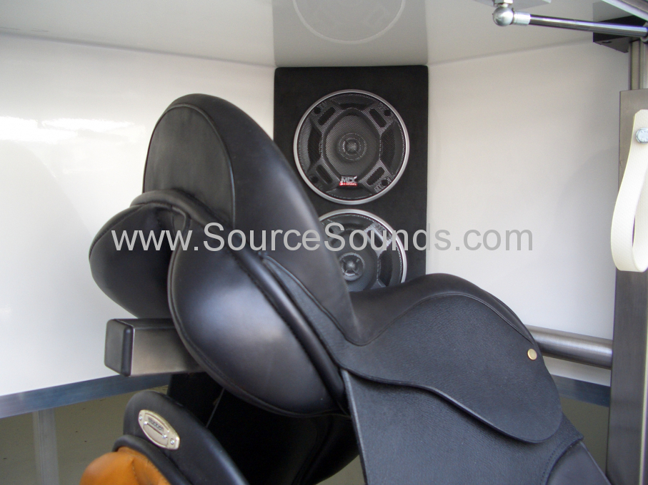 MAN 2006 Horse Box Audio Upgrade 007