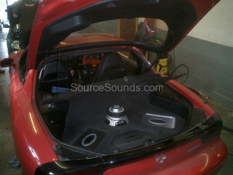 Mazda_RX7_Steveresized_Car_Audio_Sheffield_Source_Sounds206