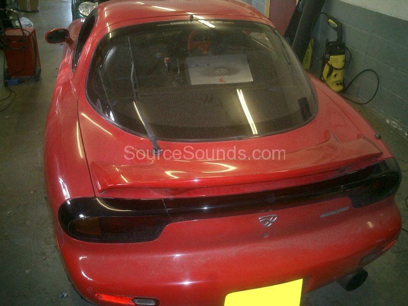 mazda-rx7-1993-audio-install-001