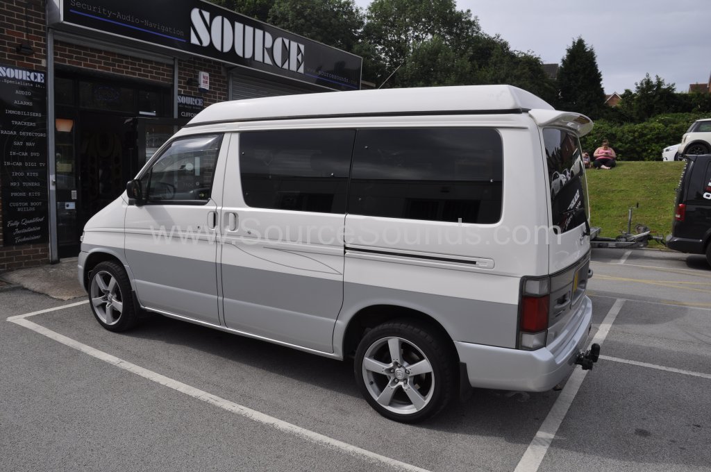 Mazda Bongo 1998 audio upgrade 002