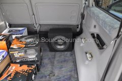 Mazda Bongo 1998 audio upgrade 006