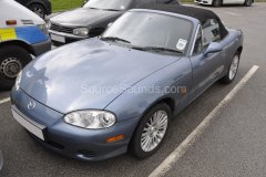 maxda-mx5-2005-stereo-upgrade-001