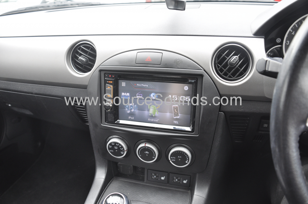 Mazda MX5 2010 DAB upgrade 005
