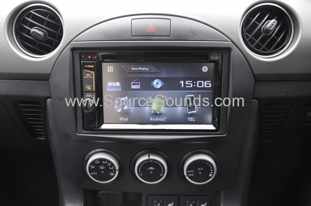 Mazda MX5 2010 DAB upgrade 006