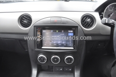 Mazda MX5 2010 DAB upgrade 004
