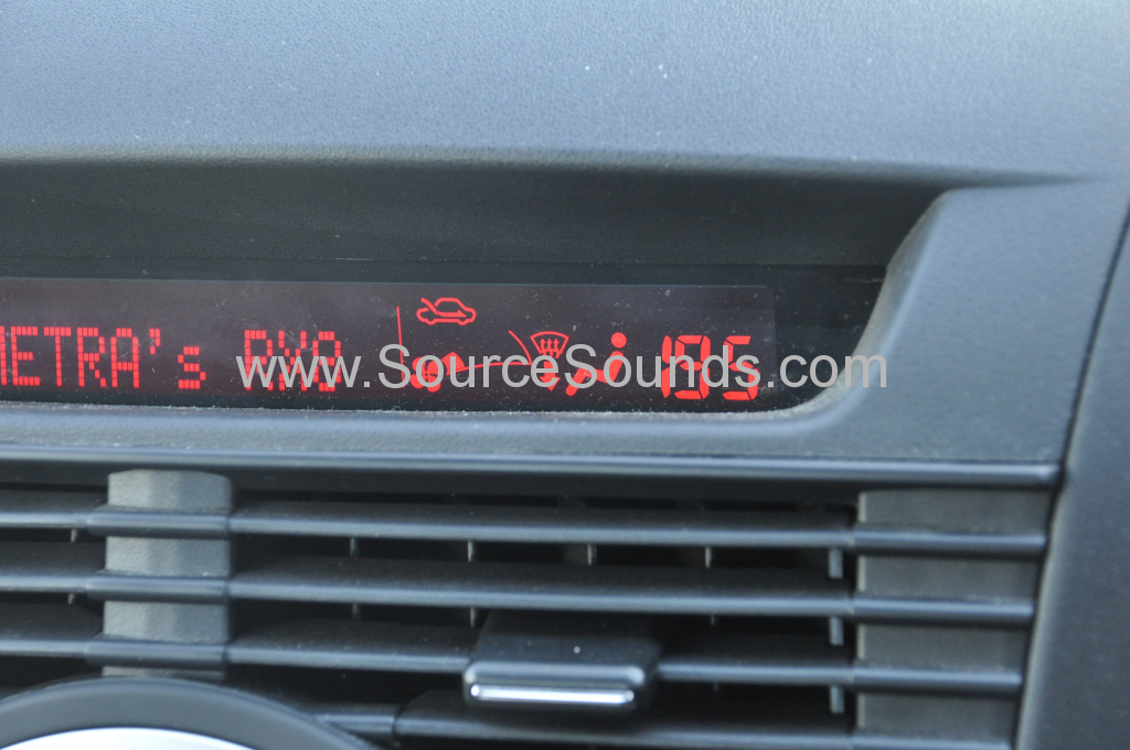 Mazda RX8 2006 DAB upgrade 009