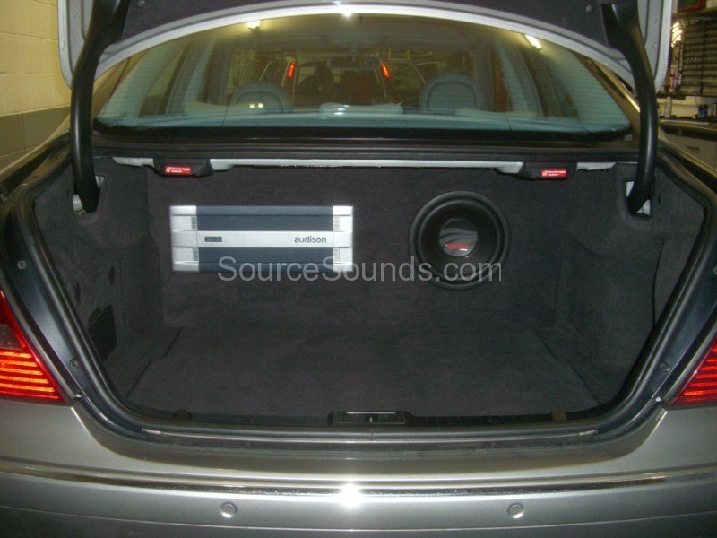 Mercedes_E_Class_Factory_Integration_Rodresized_Car_Audio_Sheffield_Source_Sounds14