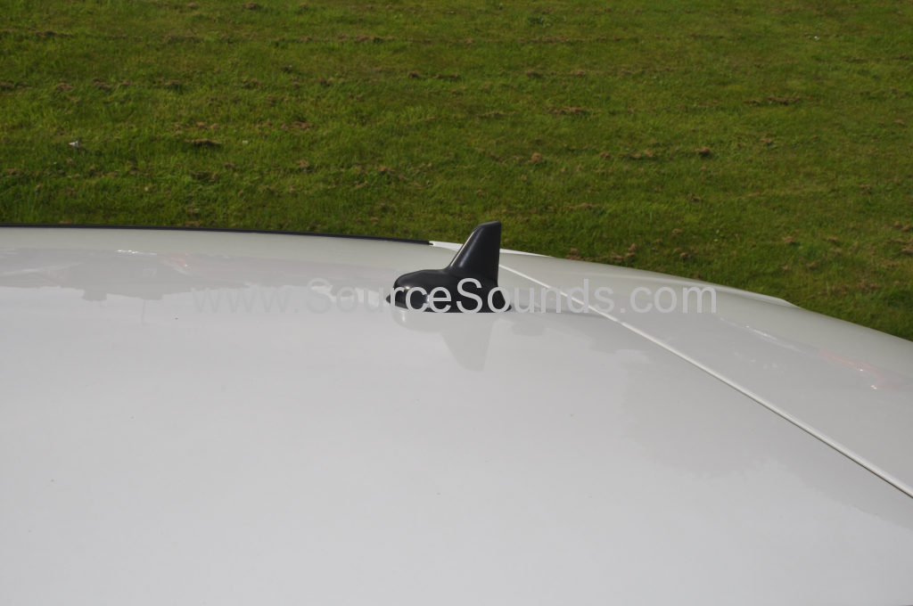 Mercedes A Class 2016 DAB sharkfin 007