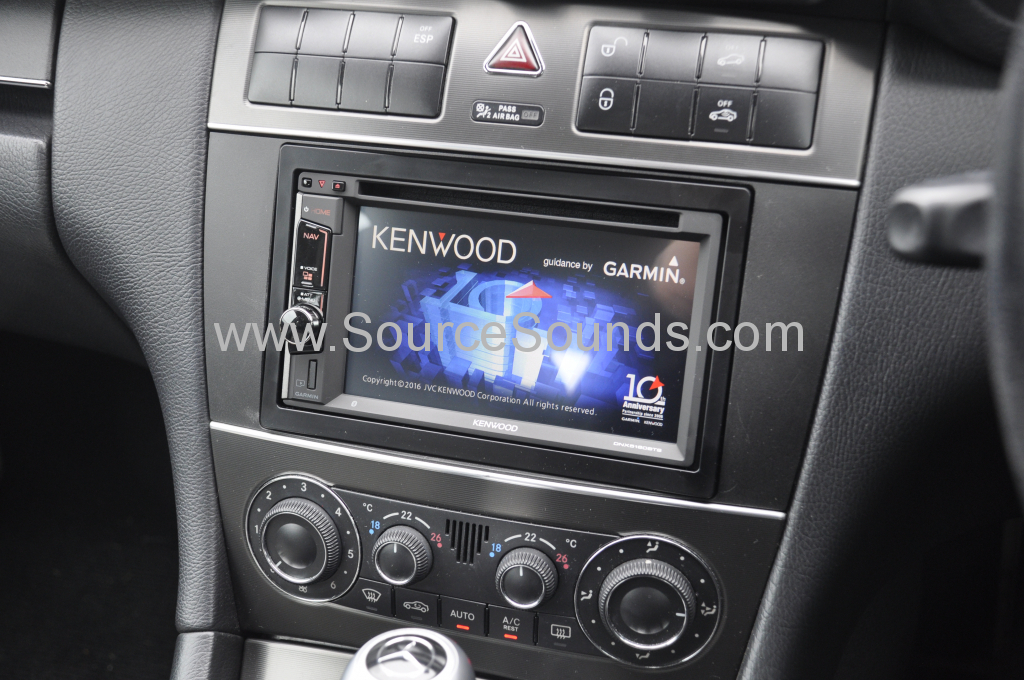 Mercedes C220 2006 navi upgrade 003