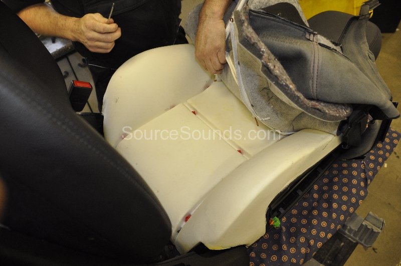 mercedes-c220-heated-seat-upgrade-006