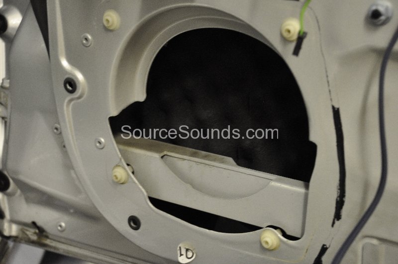 mercedes-cl500-audio-upgrade-008 mercedes-cl500-audio-upgrade-008